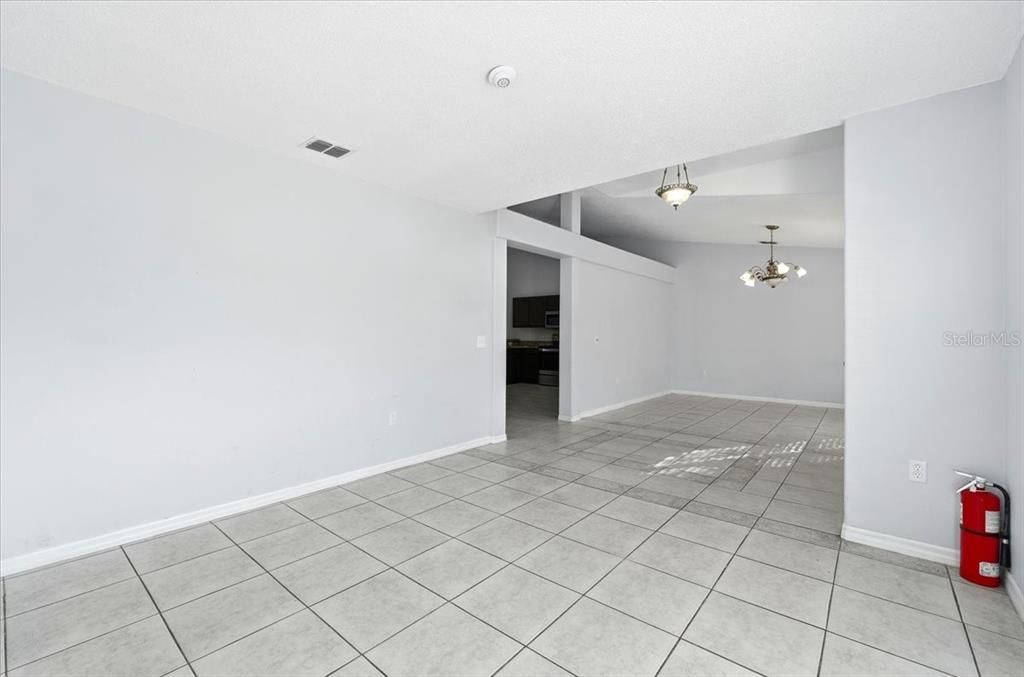 For Sale: $299,999 (3 beds, 2 baths, 1770 Square Feet)