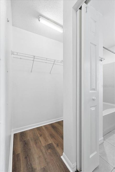 For Sale: $299,999 (3 beds, 2 baths, 1770 Square Feet)