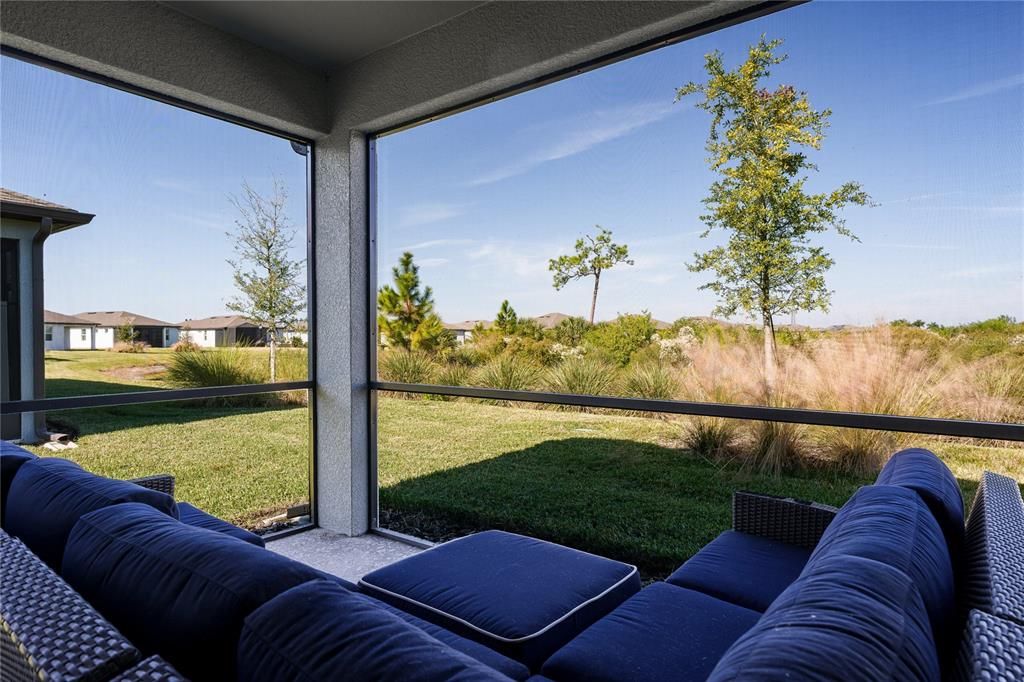 На продажу: $399,900 (2 спален, 2 ванн, 1542 Квадратных фут)