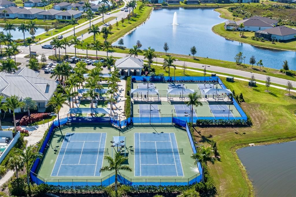 На продажу: $399,900 (2 спален, 2 ванн, 1542 Квадратных фут)