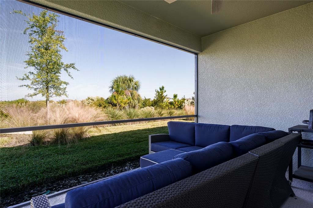 На продажу: $399,900 (2 спален, 2 ванн, 1542 Квадратных фут)