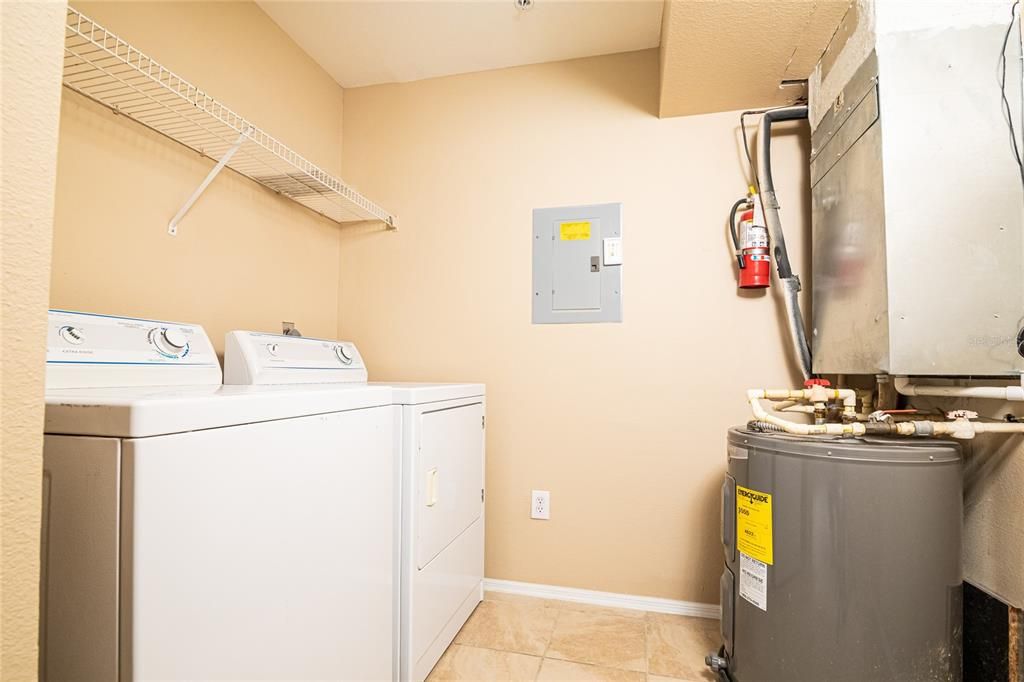 出租: $1,699 (2 贝兹, 1 浴室, 1271 平方英尺)