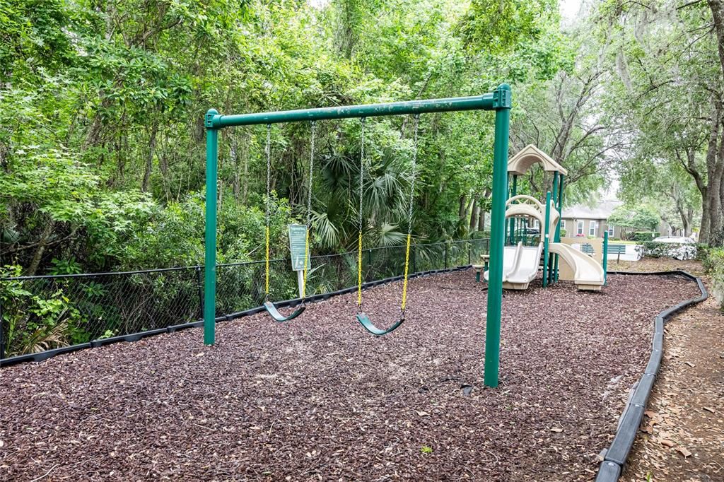 出租: $1,699 (2 贝兹, 1 浴室, 1271 平方英尺)