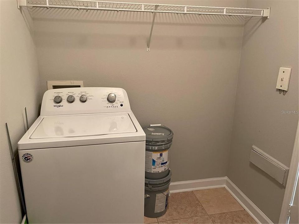 For Rent: $1,500 (1 beds, 1 baths, 865 Square Feet)