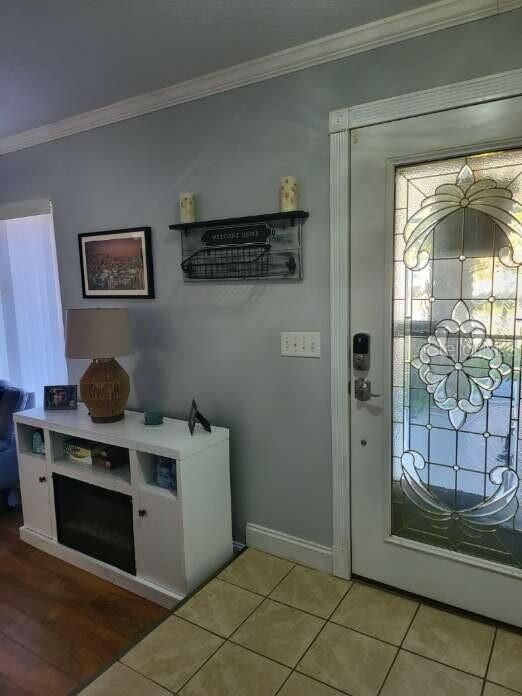 На продажу: $349,900 (2 спален, 2 ванн, 1980 Квадратных фут)