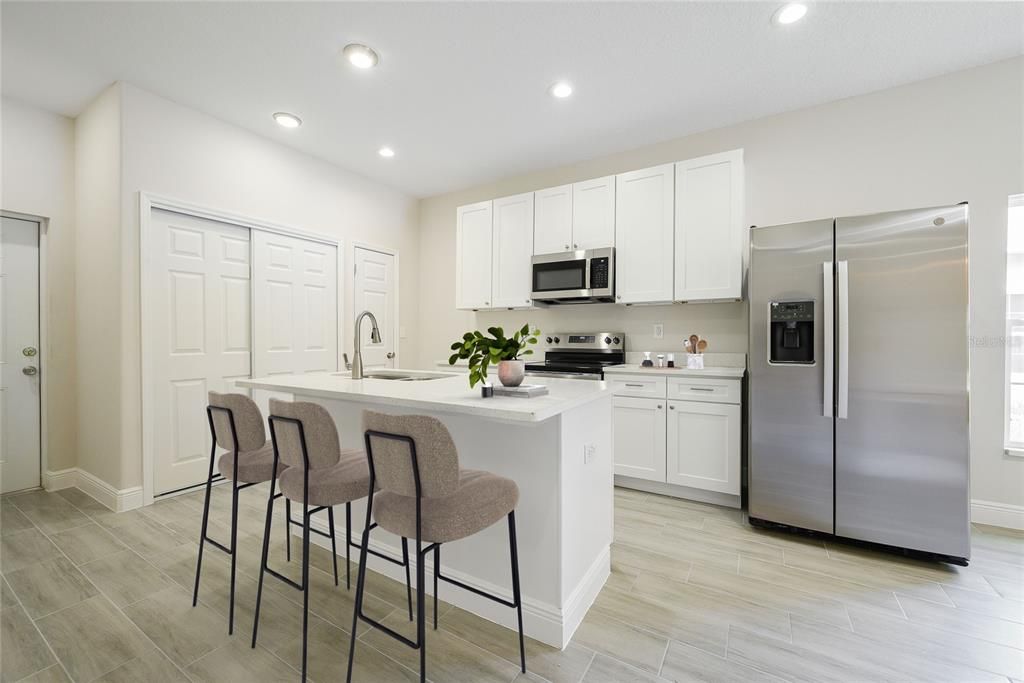 For Sale: $310,000 (3 beds, 2 baths, 1441 Square Feet)