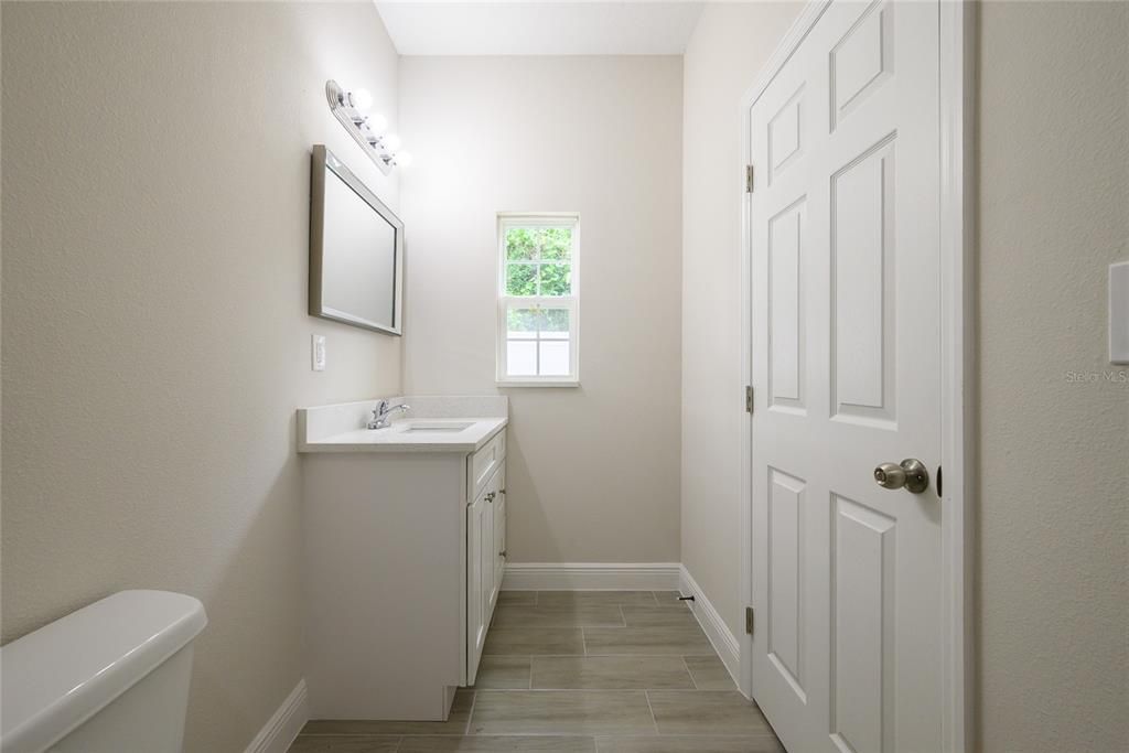 For Sale: $310,000 (3 beds, 2 baths, 1441 Square Feet)