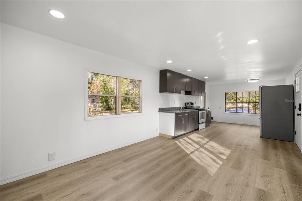 En Venta: $144,900 (3 camas, 2 baños, 1280 Pies cuadrados)