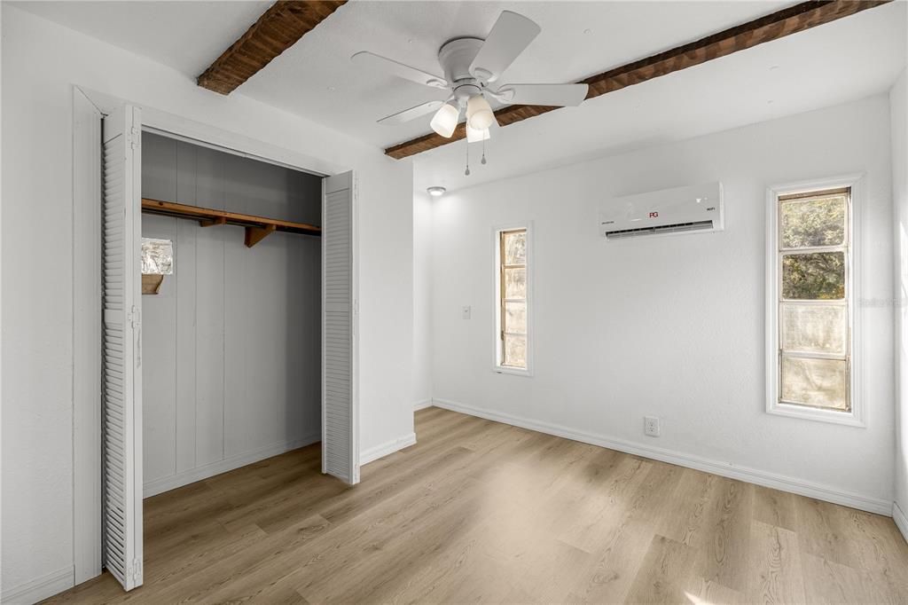 En Venta: $144,900 (3 camas, 2 baños, 1280 Pies cuadrados)