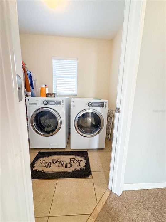 For Sale: $340,000 (4 beds, 2 baths, 2050 Square Feet)