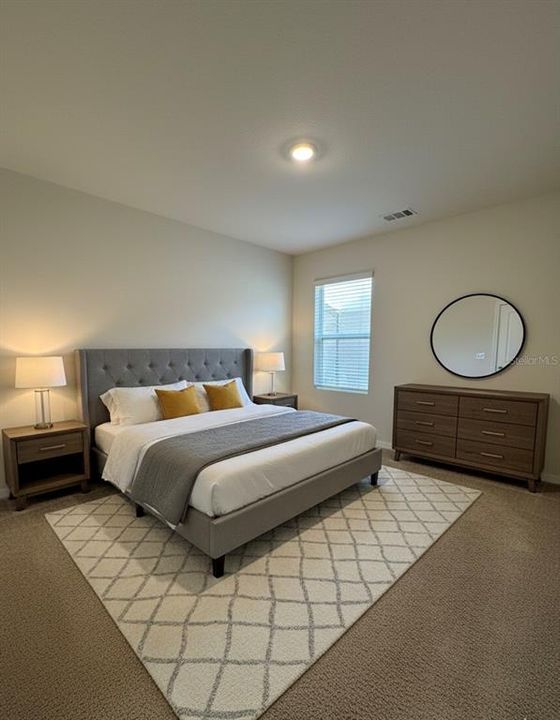 出租: $2,450 (3 贝兹, 2 浴室, 1641 平方英尺)