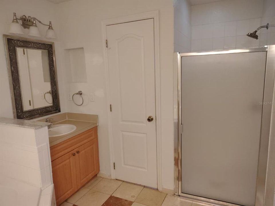 出租: $1,525 (3 贝兹, 2 浴室, 1764 平方英尺)