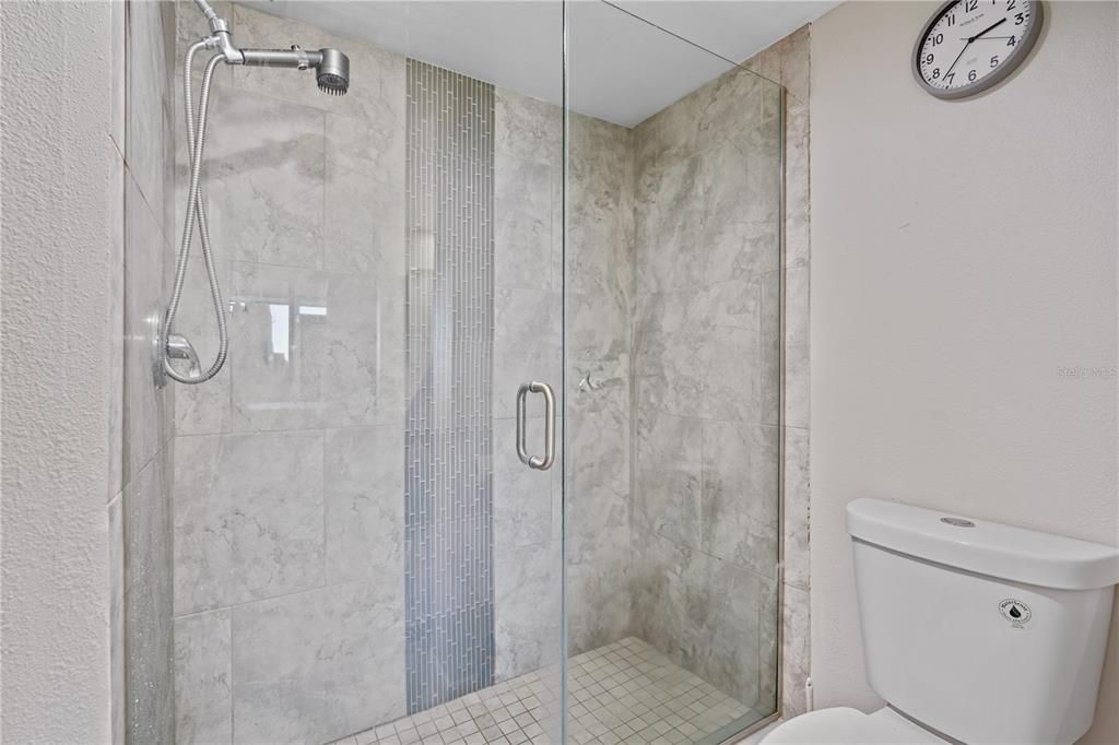 На продажу: $215,000 (1 спален, 1 ванн, 810 Квадратных фут)