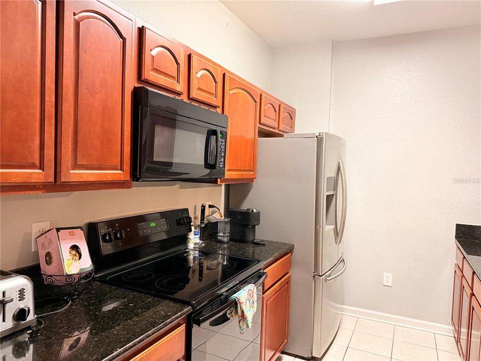 For Sale: $235,000 (3 beds, 2 baths, 1248 Square Feet)