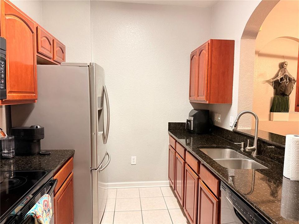 For Sale: $235,000 (3 beds, 2 baths, 1248 Square Feet)