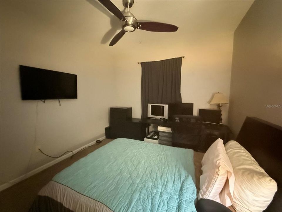 For Sale: $235,000 (3 beds, 2 baths, 1248 Square Feet)