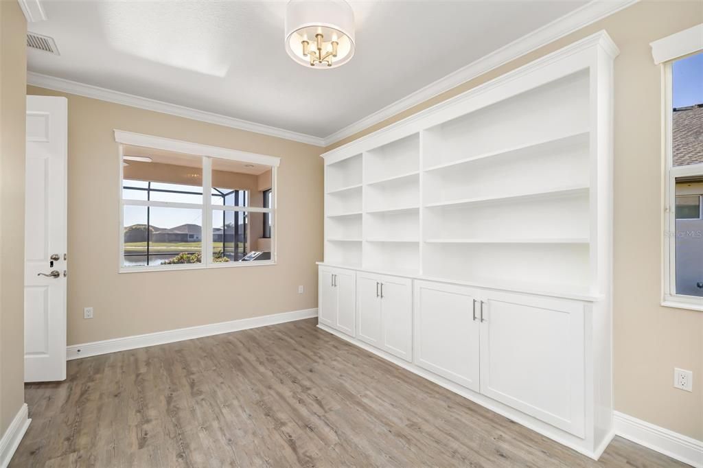 待售: $830,000 (4 贝兹, 3 浴室, 2904 平方英尺)