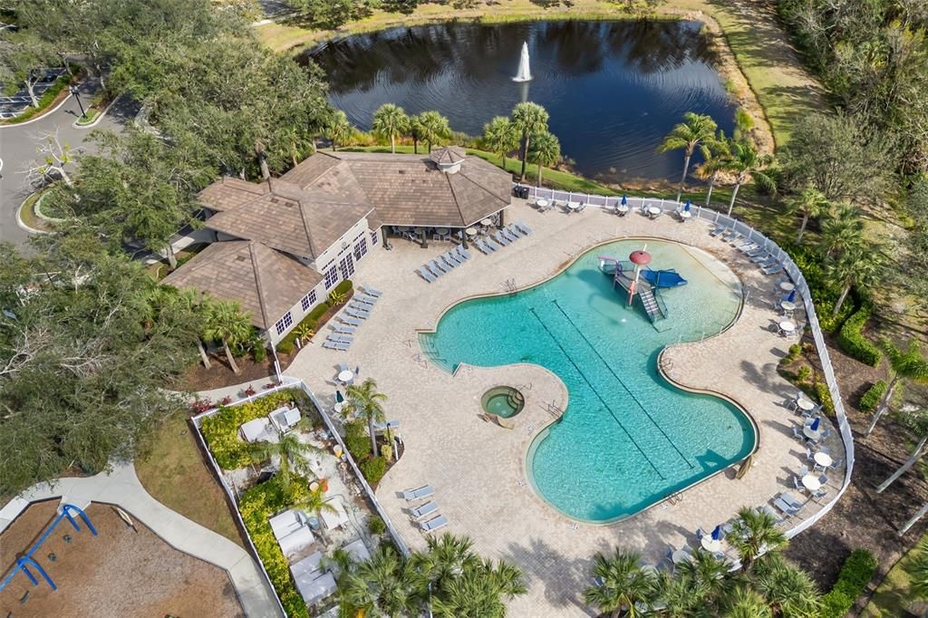 待售: $830,000 (4 贝兹, 3 浴室, 2904 平方英尺)