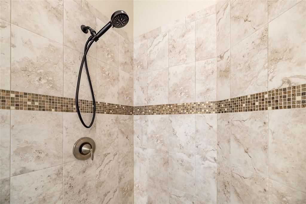 待售: $830,000 (4 贝兹, 3 浴室, 2904 平方英尺)