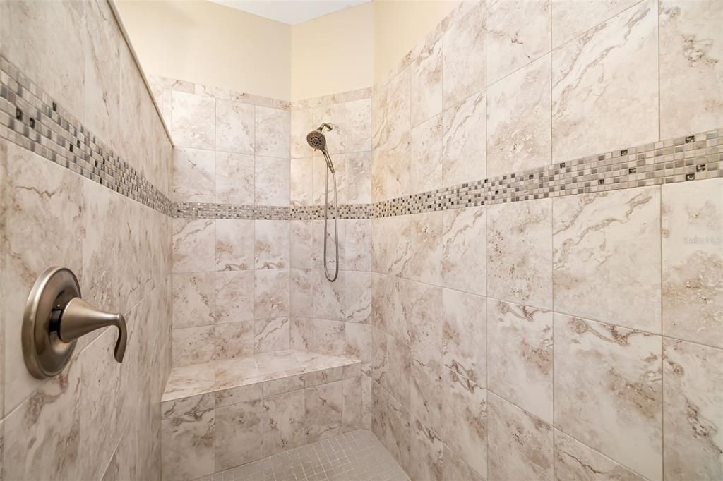 待售: $830,000 (4 贝兹, 3 浴室, 2904 平方英尺)