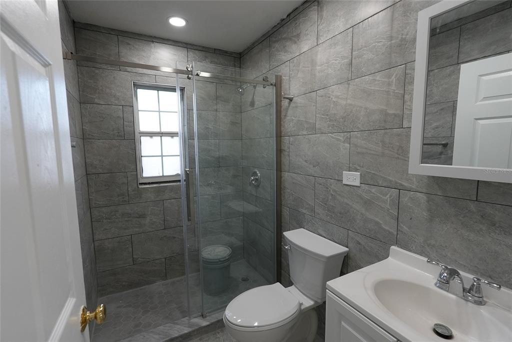 En Venta: $209,999 (2 camas, 1 baños, 816 Pies cuadrados)