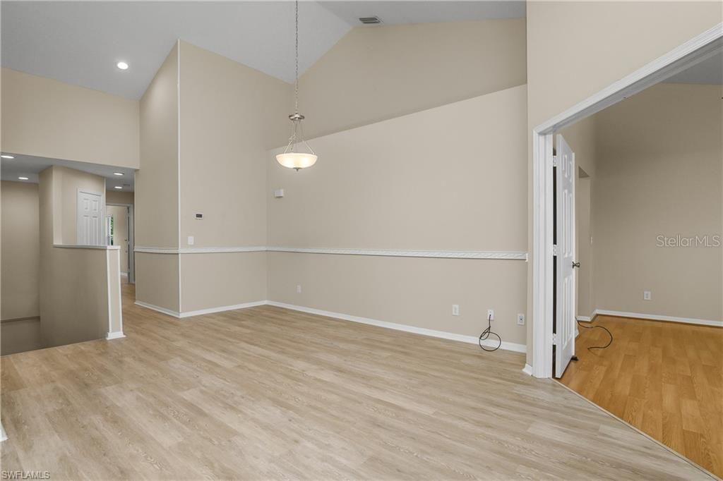 For Sale: $247,950 (3 beds, 2 baths, 1462 Square Feet)