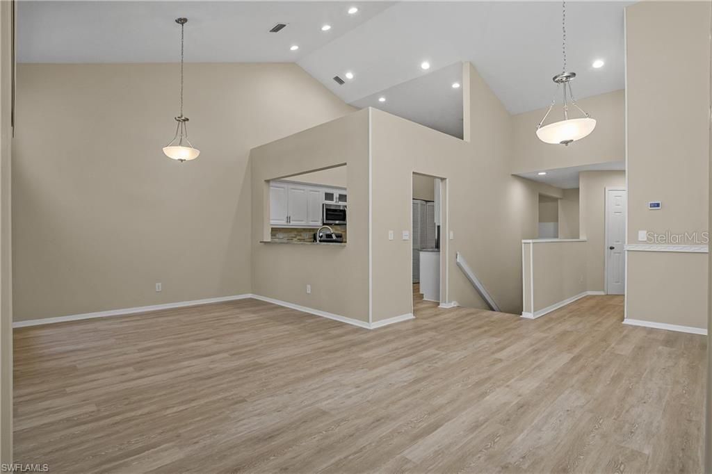 For Sale: $247,950 (3 beds, 2 baths, 1462 Square Feet)