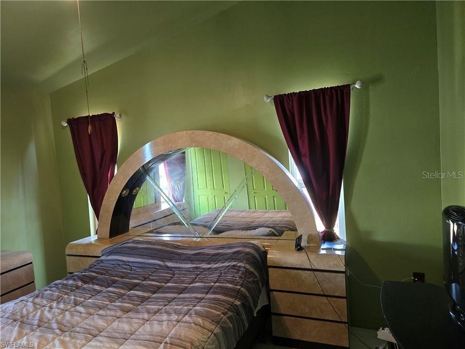 待售: $288,500 (3 贝兹, 2 浴室, 1116 平方英尺)