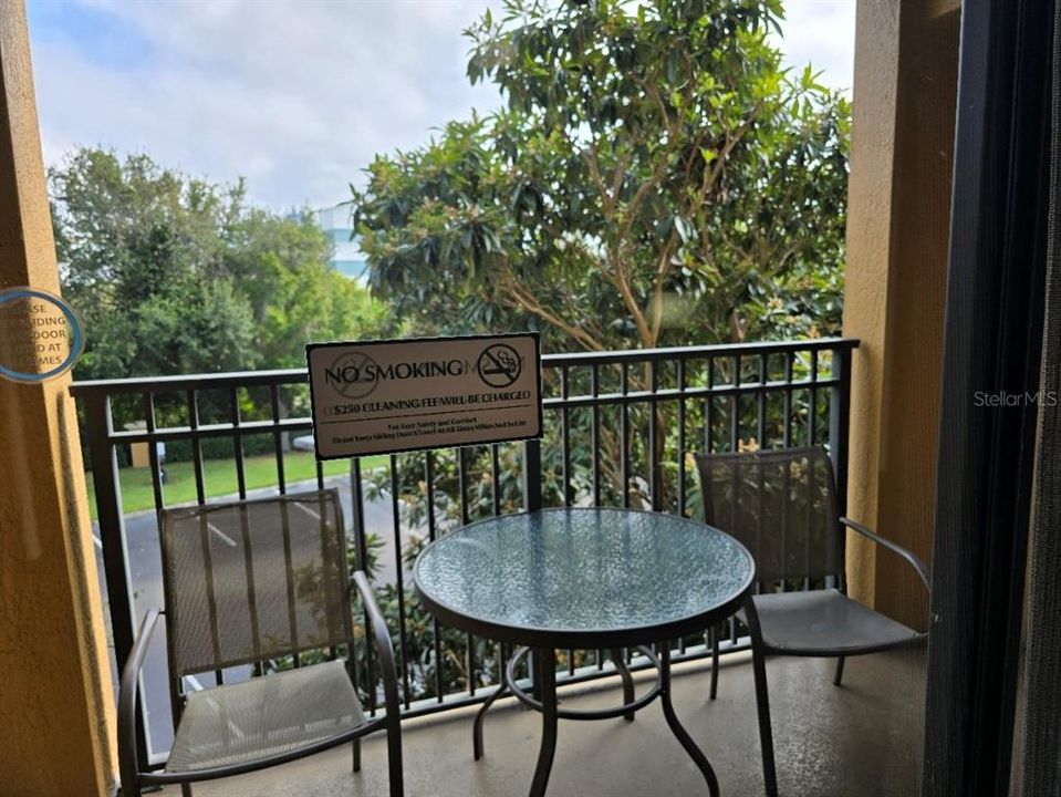 待售: $268,000 (3 贝兹, 2 浴室, 1200 平方英尺)