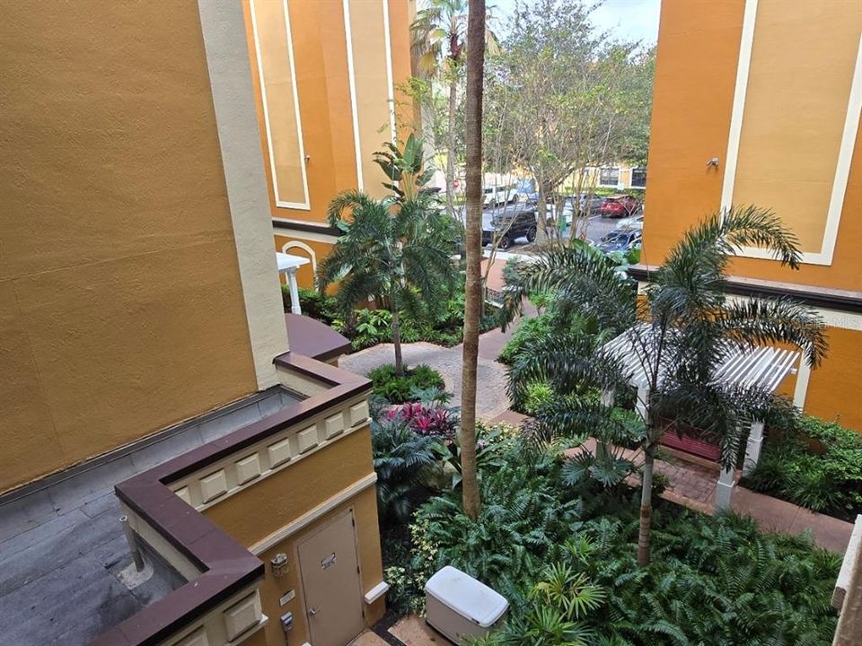 待售: $268,000 (3 贝兹, 2 浴室, 1200 平方英尺)