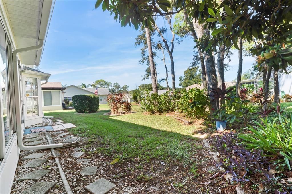 待售: $350,000 (2 贝兹, 2 浴室, 1848 平方英尺)