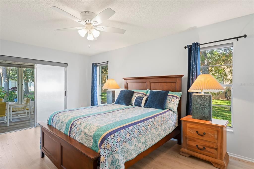 待售: $350,000 (2 贝兹, 2 浴室, 1848 平方英尺)