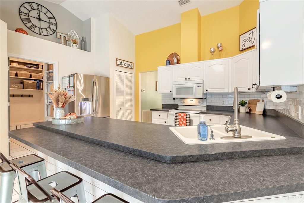 En Venta: $339,900 (3 camas, 2 baños, 1678 Pies cuadrados)