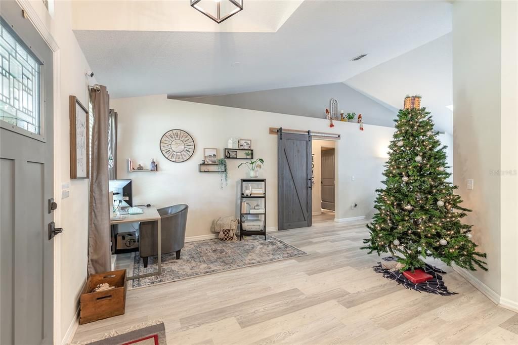 En Venta: $339,900 (3 camas, 2 baños, 1678 Pies cuadrados)