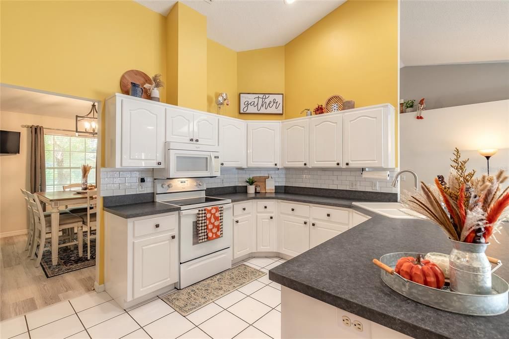 En Venta: $339,900 (3 camas, 2 baños, 1678 Pies cuadrados)