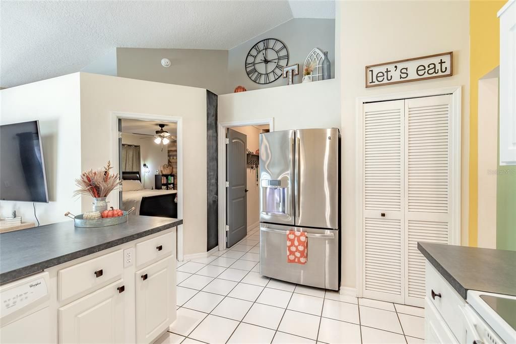 En Venta: $339,900 (3 camas, 2 baños, 1678 Pies cuadrados)