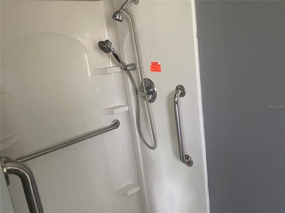 待售: $179,800 (3 贝兹, 2 浴室, 1628 平方英尺)