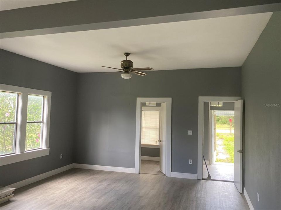 待售: $179,800 (3 贝兹, 2 浴室, 1628 平方英尺)