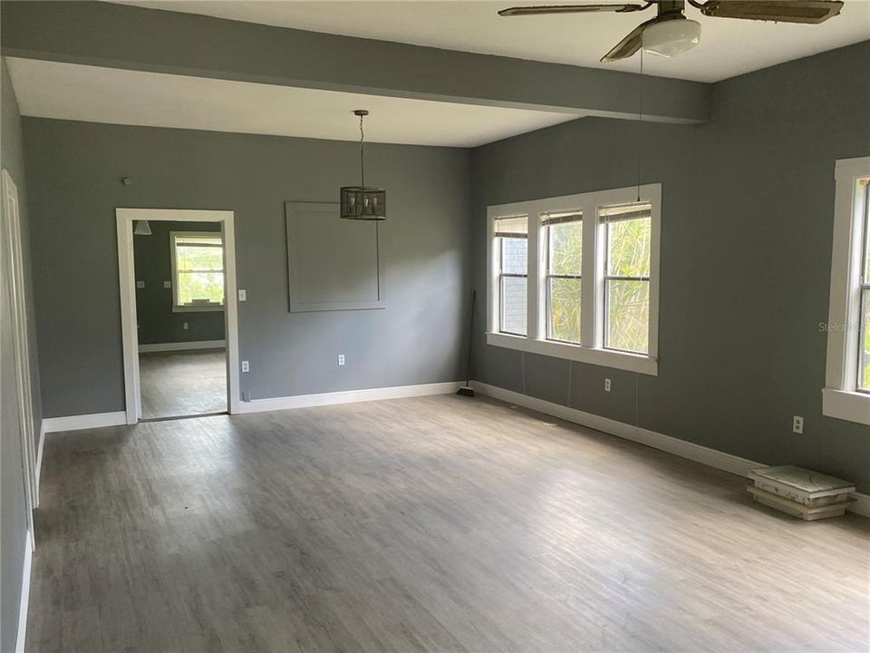 待售: $179,800 (3 贝兹, 2 浴室, 1628 平方英尺)