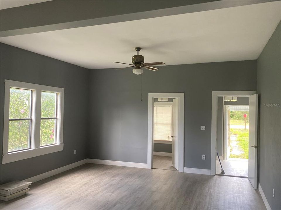 待售: $179,800 (3 贝兹, 2 浴室, 1628 平方英尺)