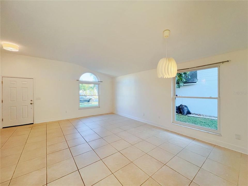 For Sale: $419,000 (3 beds, 2 baths, 1536 Square Feet)