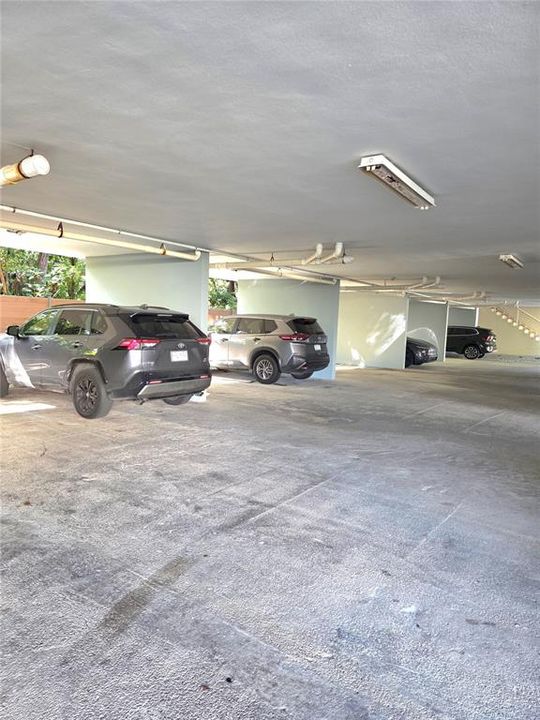 For Sale: $395,000 (2 beds, 3 baths, 1448 Square Feet)