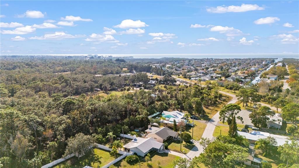 For Sale: $170,000 (2 beds, 1 baths, 1226 Square Feet)