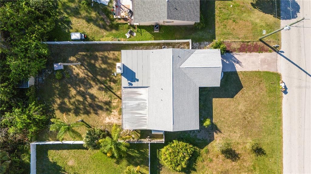 For Sale: $170,000 (2 beds, 1 baths, 1226 Square Feet)