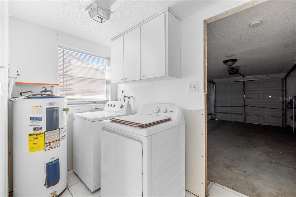 For Sale: $170,000 (2 beds, 1 baths, 1226 Square Feet)