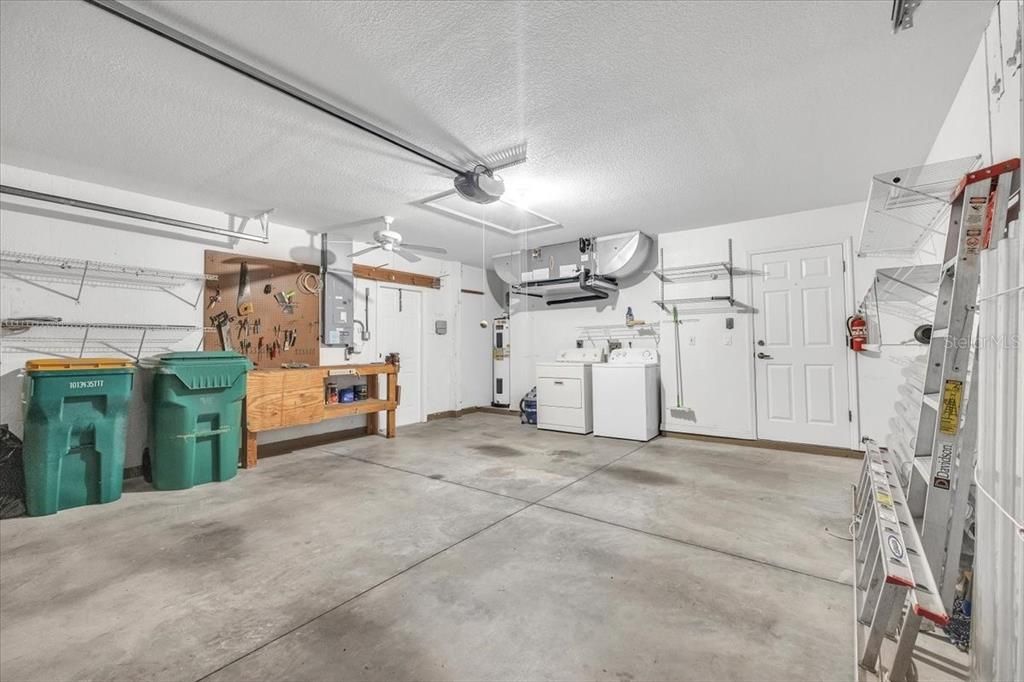 En Venta: $299,000 (3 camas, 2 baños, 1337 Pies cuadrados)