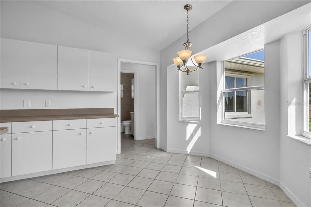 En Venta: $299,000 (3 camas, 2 baños, 1337 Pies cuadrados)