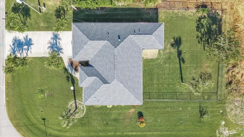 En Venta: $299,000 (3 camas, 2 baños, 1337 Pies cuadrados)