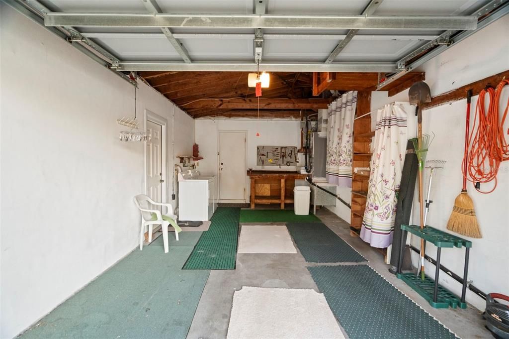 Activo con contrato: $234,900 (3 camas, 1 baños, 1176 Pies cuadrados)