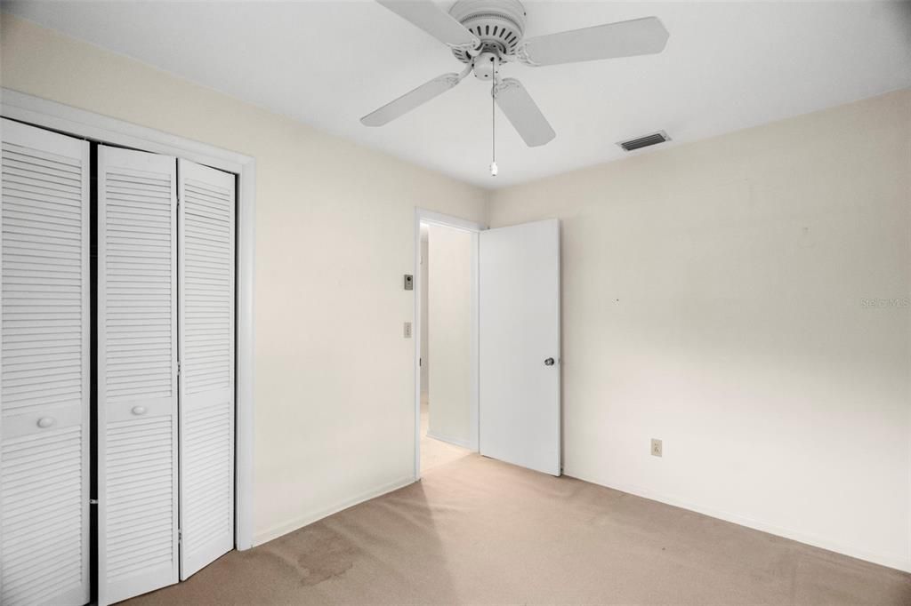 Activo con contrato: $234,900 (3 camas, 1 baños, 1176 Pies cuadrados)